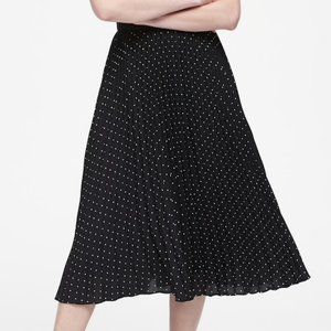Banana Republic Polka Dot Pleat Skirt